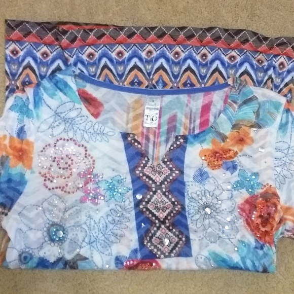 Thomas & Olivia embellished t-shirt sz small *K - Picture 3 of 7